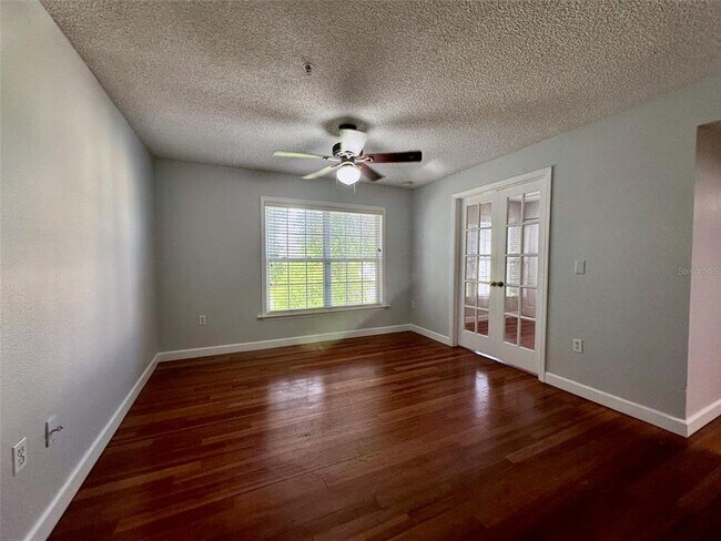 Building Photo - 2053 Dixie Belle Dr
