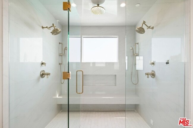 Building Photo - 1744 Correa Way