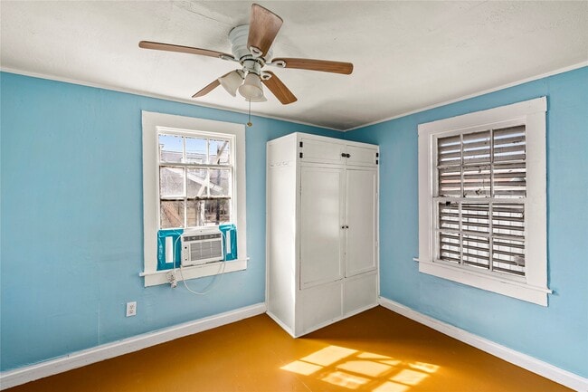 Building Photo - 1524 Mechanic St