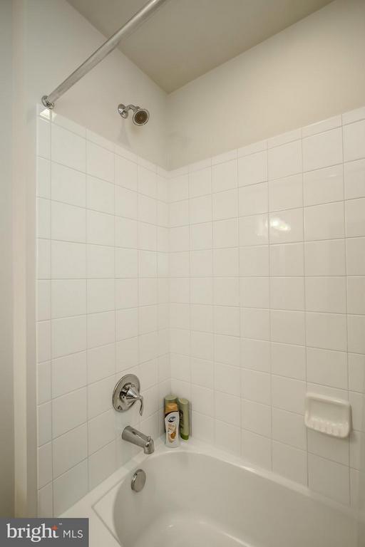 Building Photo - 7532 Briargrove Lane