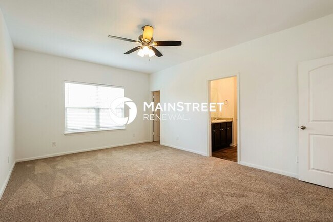 Building Photo - 818 Shady Brook, New Braunfels, TX 78132