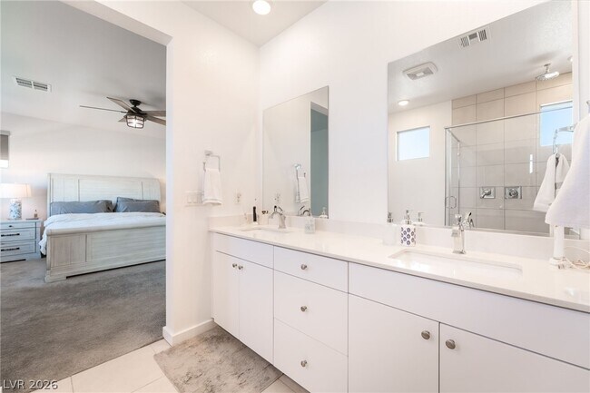 Building Photo - 720 Emerson Creek Ct