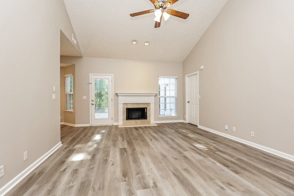 Building Photo - 750 Pantera Dr