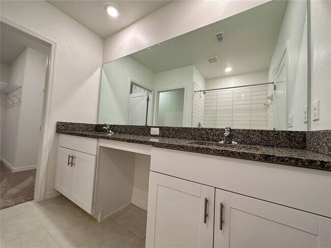Building Photo - 11131 Radiant Shr Lp