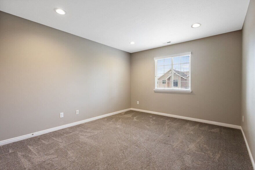 Building Photo - 3878 Sage Meadow Dr