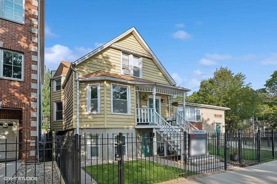 Building Photo - 3330 N Drake Ave