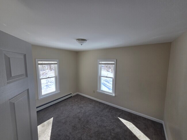 Building Photo - 111 Fairview St