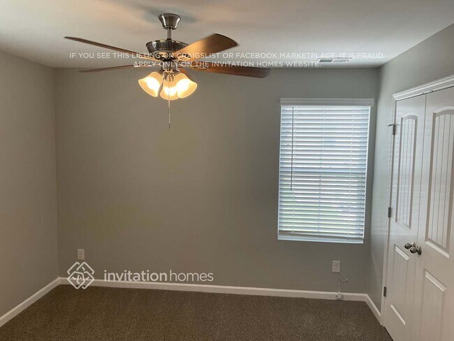 Building Photo - 1512 Ashgrove Pl
