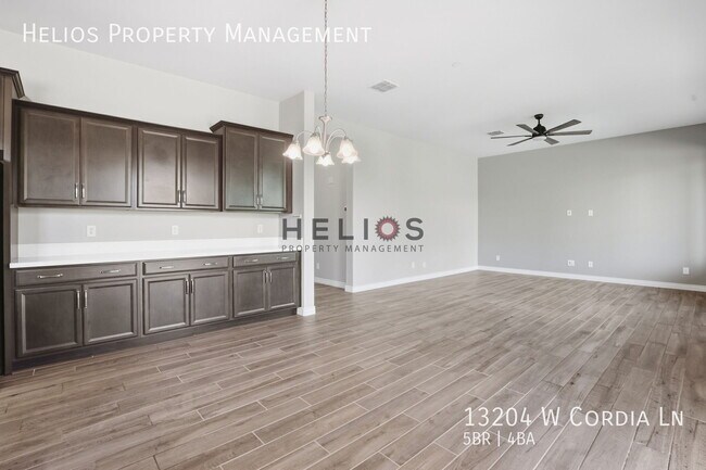Building Photo - 13204 W Cordia Ln