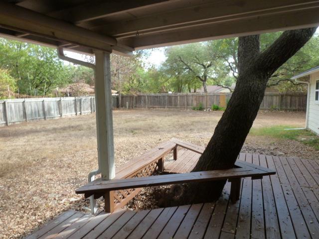 Building Photo - 8502 Slant Oak Dr