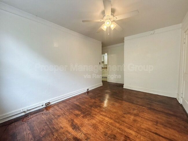 Building Photo - 93 Tradd St