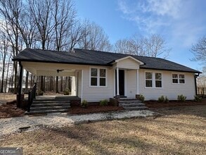 Building Photo - 2323 Bethany Bowersville Rd