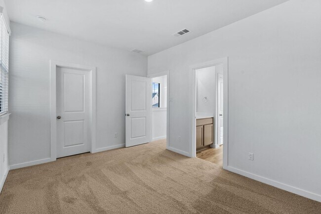 Building Photo - 3235 Loam Ln