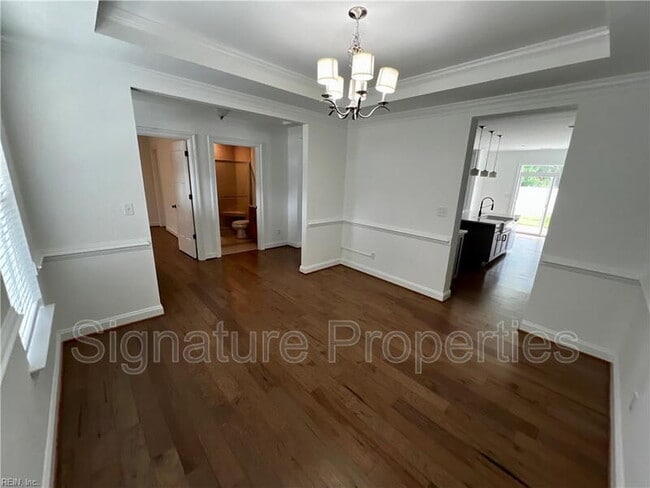 Building Photo - 309 Cairns Rd