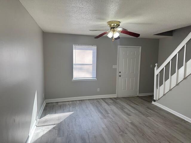 Building Photo - 4803 Frontage Rd NW