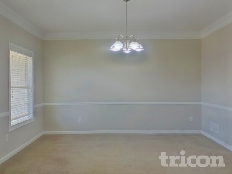 Building Photo - 1012 Levista Dr