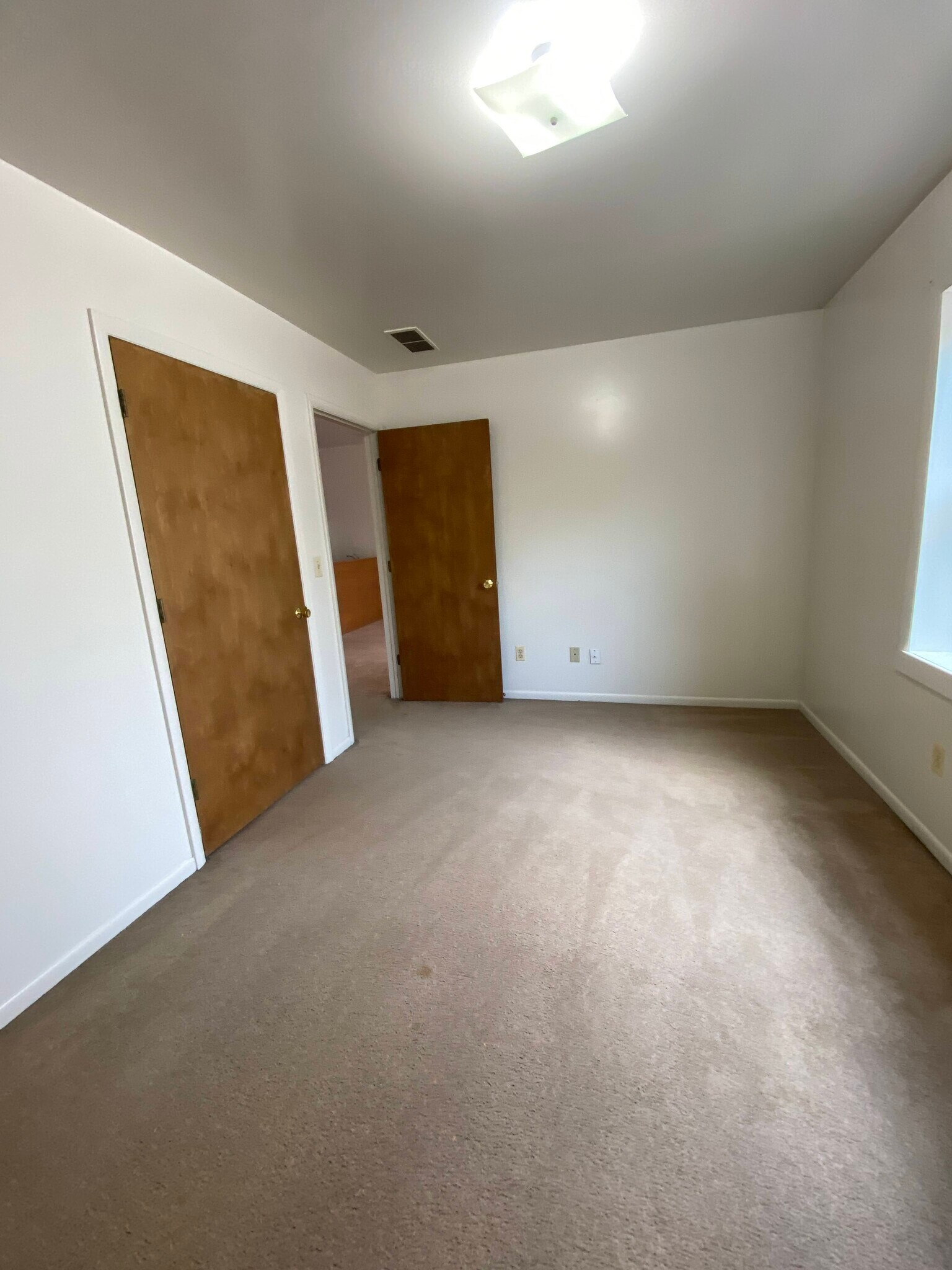 Bedroom - 217 W Cross St