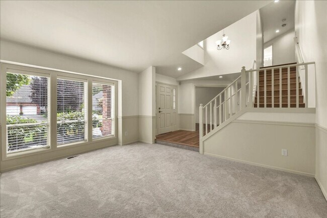 Building Photo - 4Bd/2.5Ba Mill Creek House