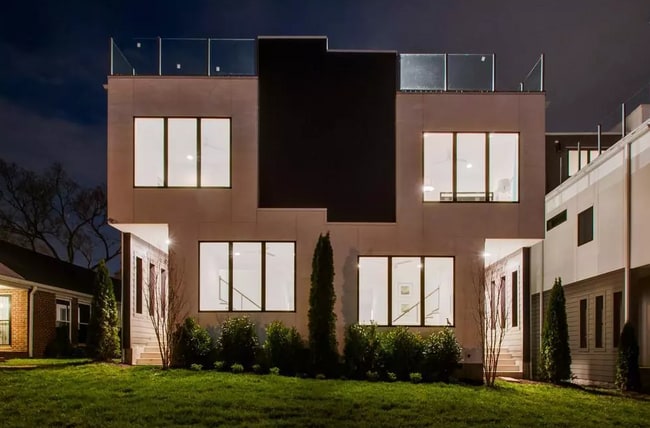 Building Photo - 418 37th Ave N