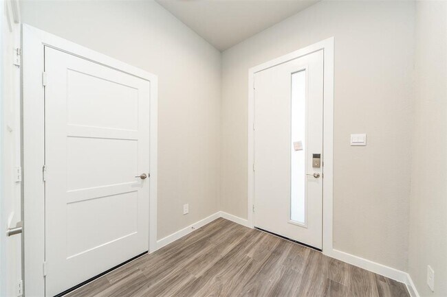Building Photo - 22503 Cappella Vlg Ln