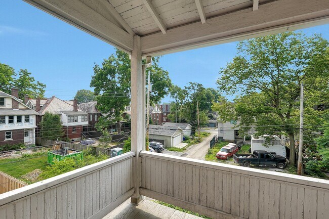 Building Photo - 366 Berkeley Rd