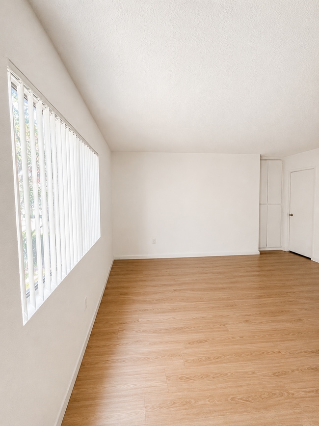 Building Photo - 11438 Killion St