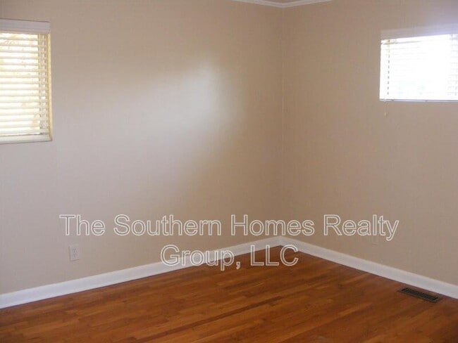 Building Photo - 1412 Tellico Ave
