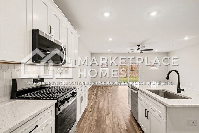 Building Photo - 4017 Norman Dr