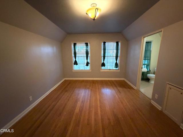 Building Photo - 1428 Oak St