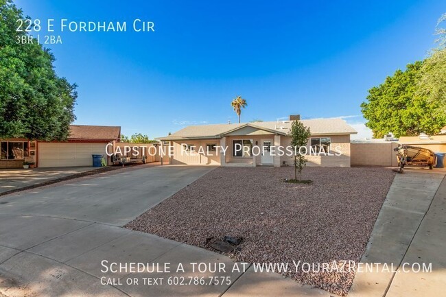 Building Photo - 3 Bed 2 Bath single story home in Tempe!