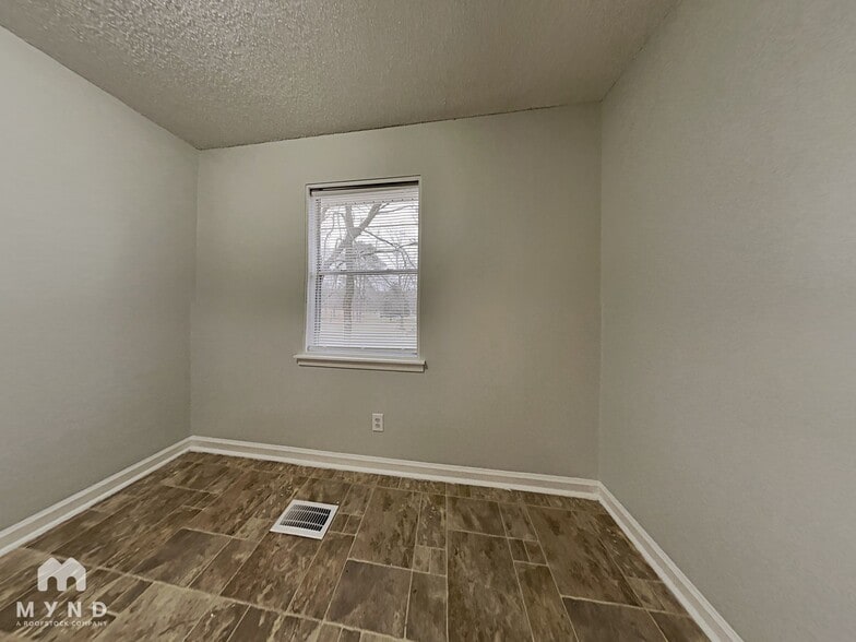 Building Photo - 7322 Cavern Rd