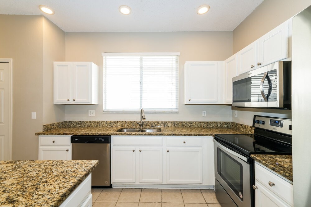 Building Photo - 18217 Brookpark Dr