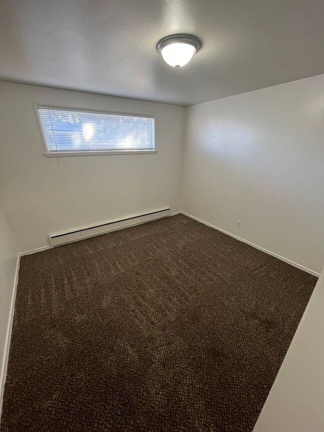 Building Photo - West Peninsula Duplex