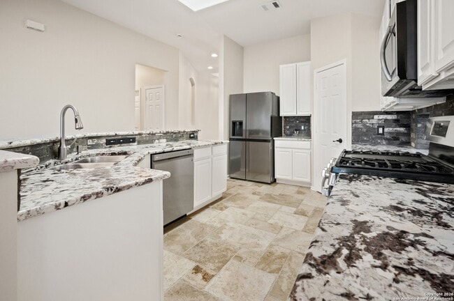 Building Photo - 21247 Rio Sabinal