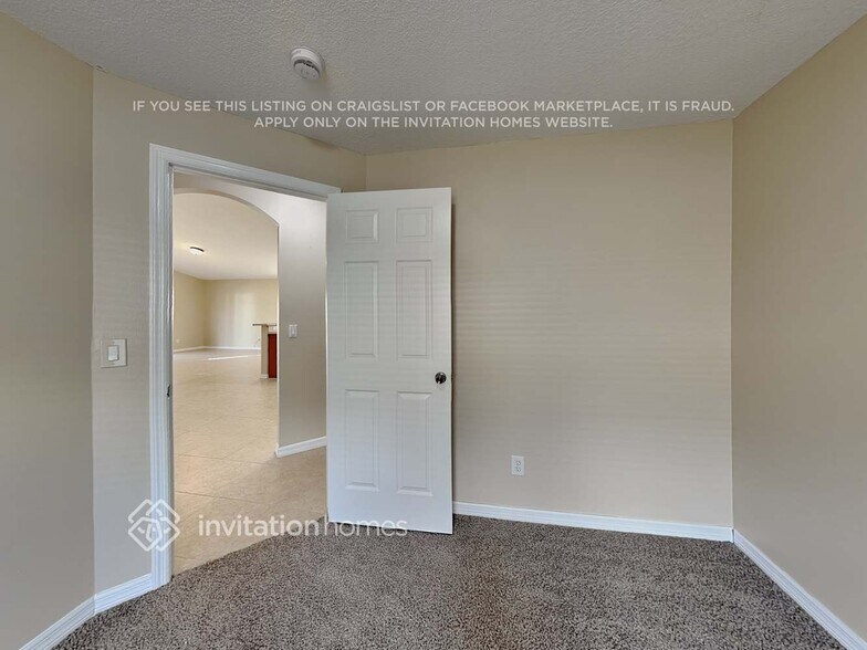 Building Photo - 4712 White Heron Dr