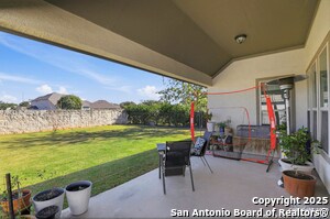 Building Photo - 123 Escondido