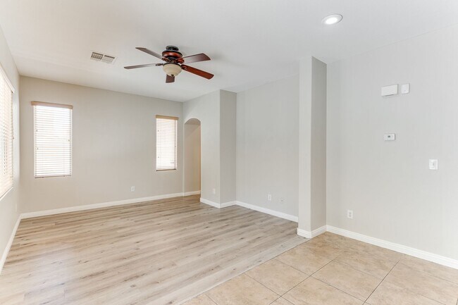 Building Photo - Coronado Ranch Pool Home | Stunning 4 Bed Beauty with Designer Kitchen & Private Backyard Oasis**