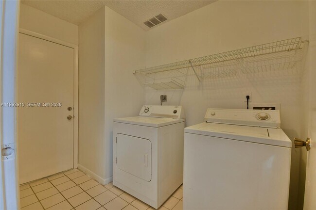 Building Photo - 10380 NW 46th St