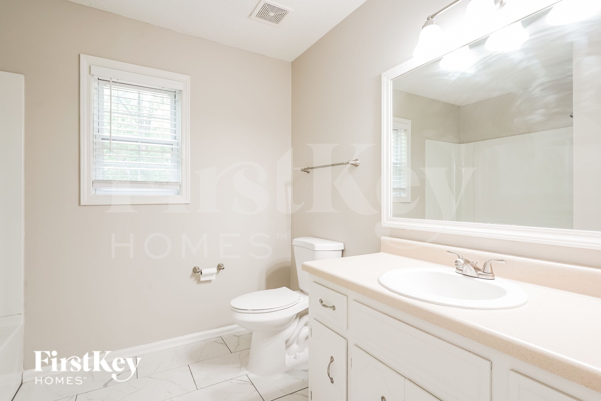 Building Photo - 2675 Elkmont Dr