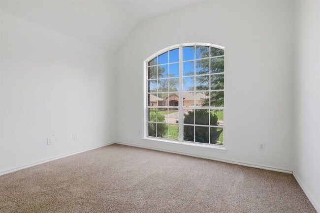 Building Photo - 19319 Arbor Pines Ln