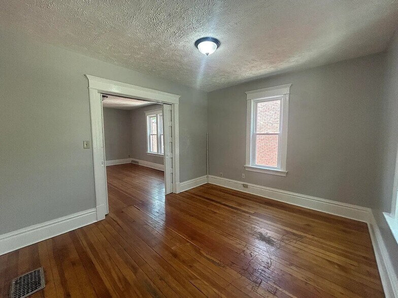 Bedroom 1 - 1421 Charles St
