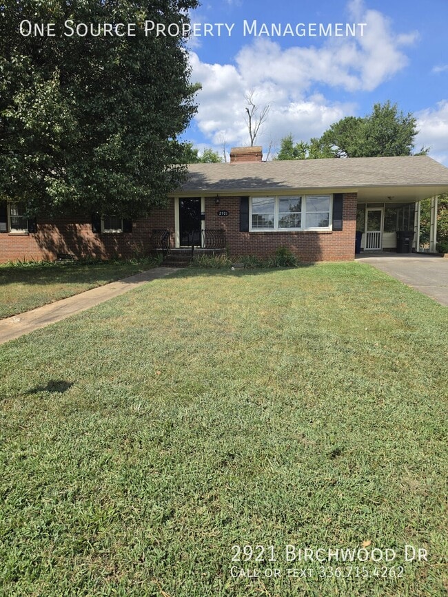 Building Photo - 2921 Birchwood Dr
