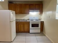 Building Photo - 16845 Robey Dr