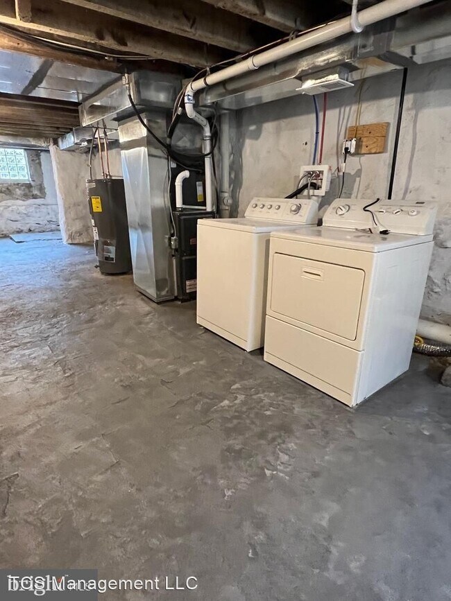 Building Photo - 3 br, 1.5 bath House - 5654 Litchfield Street
