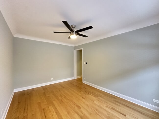 Building Photo - 550 Chestnut St