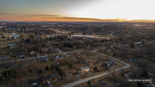 Building Photo - 24331 Davids Ct