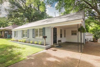 Building Photo - 5037 Dee Rd