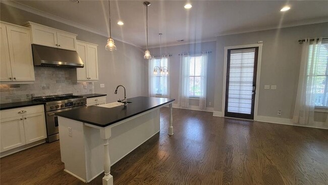 Building Photo - 983 Azalee Wharton Ave NW