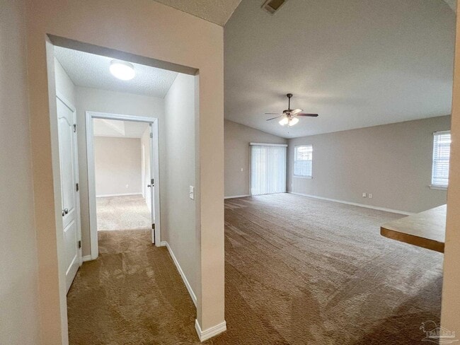 Building Photo - 705 Mozingo Ln