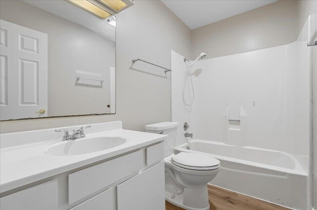 Building Photo - 12312 Double Tree Ln